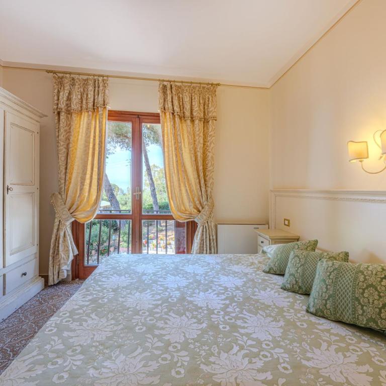 Villa Capitorsola - Deluxe Triple Room - 5