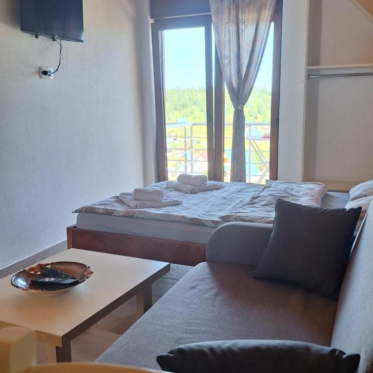 Apartments Orchidea - Studio with Balcony - 8