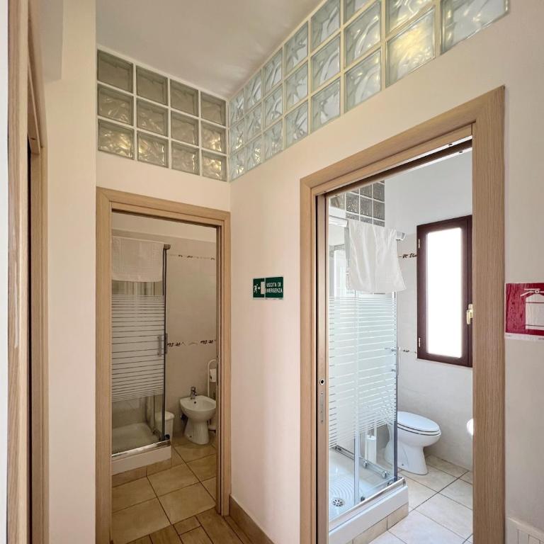 Fall in love with Roma Vaticano - 5 Minutes from the Vatican - balcony with a view - Appartamento Premium con 3 Camere da Letto e Balcone - 4