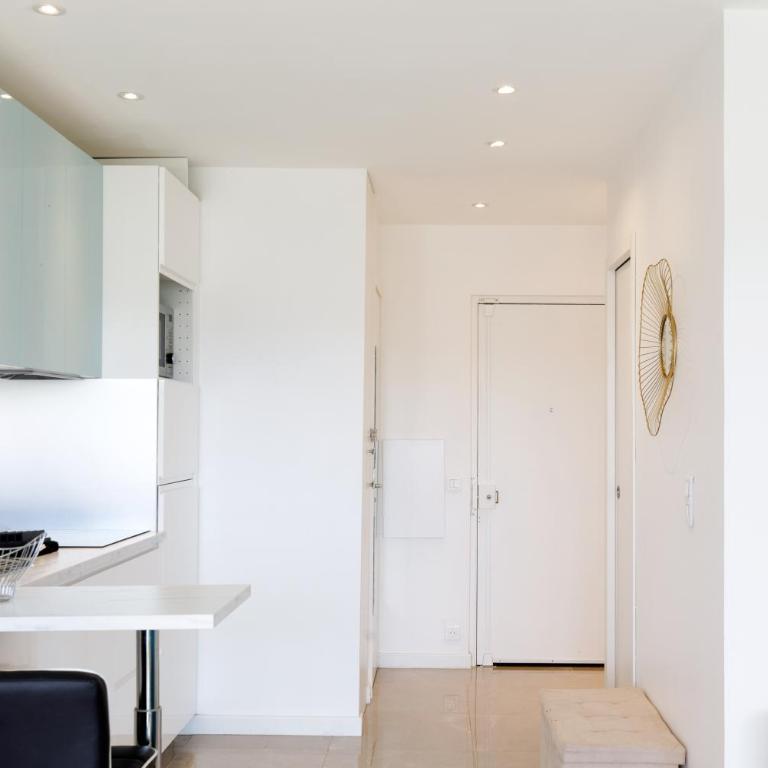 Cannes-vue mer Esterel-balcon-Plage - Appartement 1 Chambre - 4