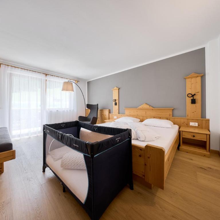 Wellness-Sporthotel Ratschings - Double Room with Balcony - 18