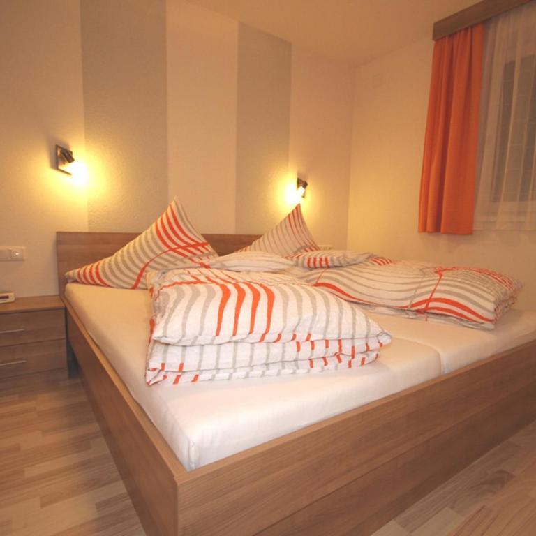 Apart Carmen - Apartment mit 2 Schlafzimmern und Terrasse - 9