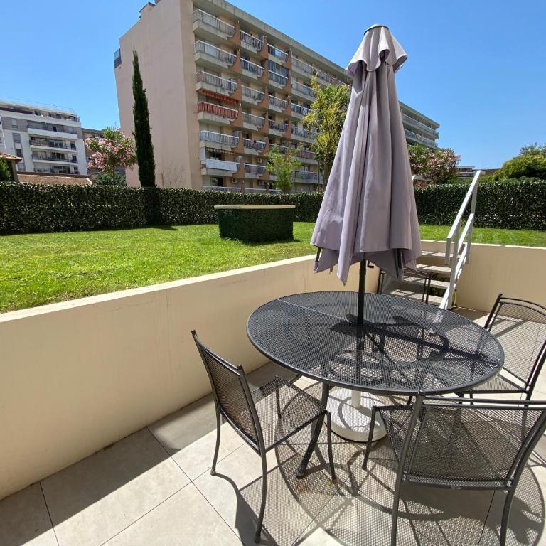 Fantastic Two-bedroom Apartment with garden near the beach - Appartement 2 Chambres - 23
