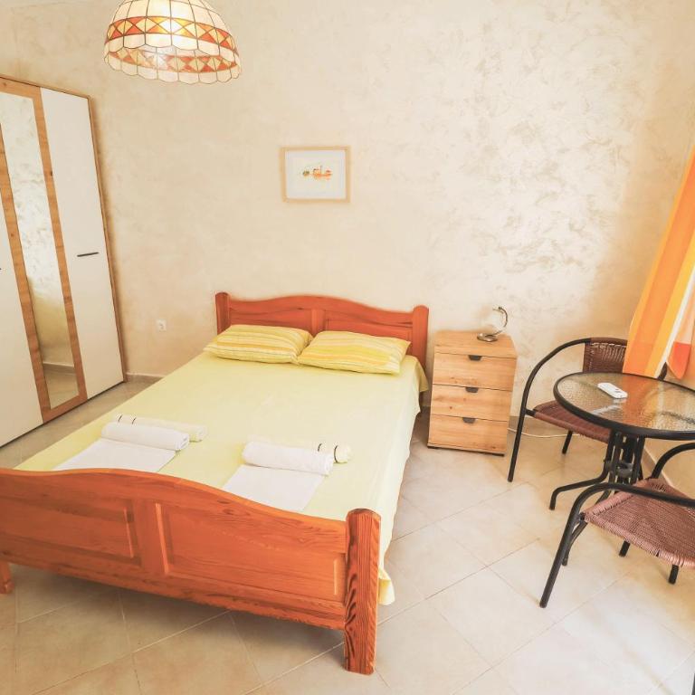 Ratac Eco Guest House - Deluks Dvokrevetna Soba sa Bračnim Krevetom i Balkonom - 18