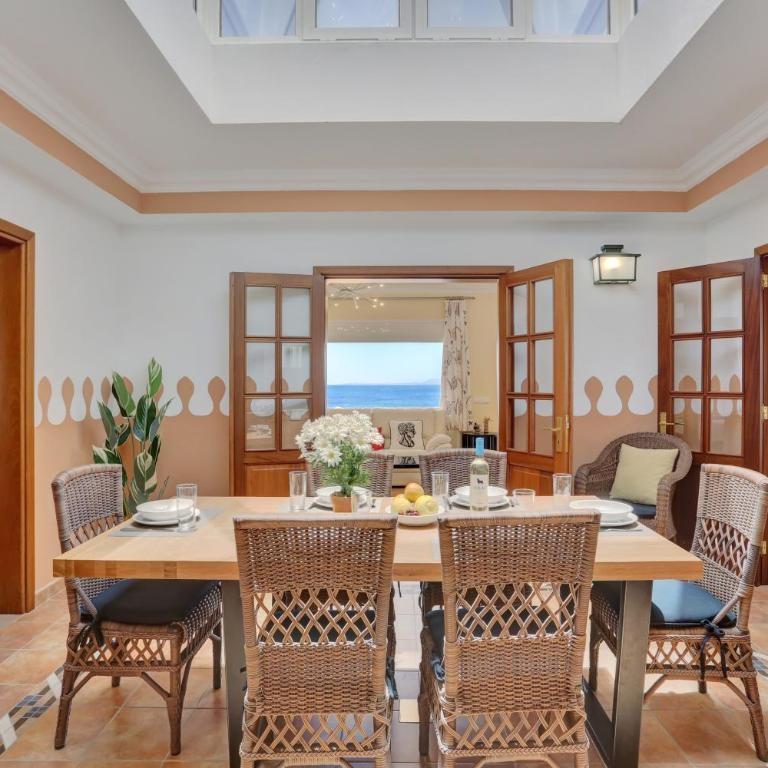 Casa ELENA - Three-Bedroom Villa - 10