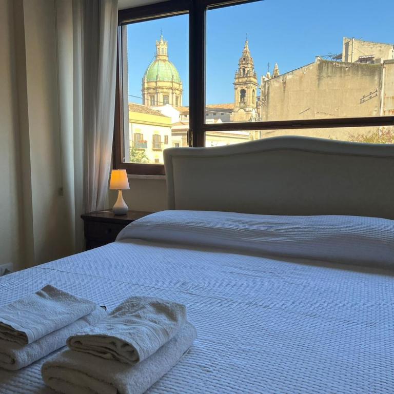 ConteCavour - Deluxe Double Room with Balcony - 1