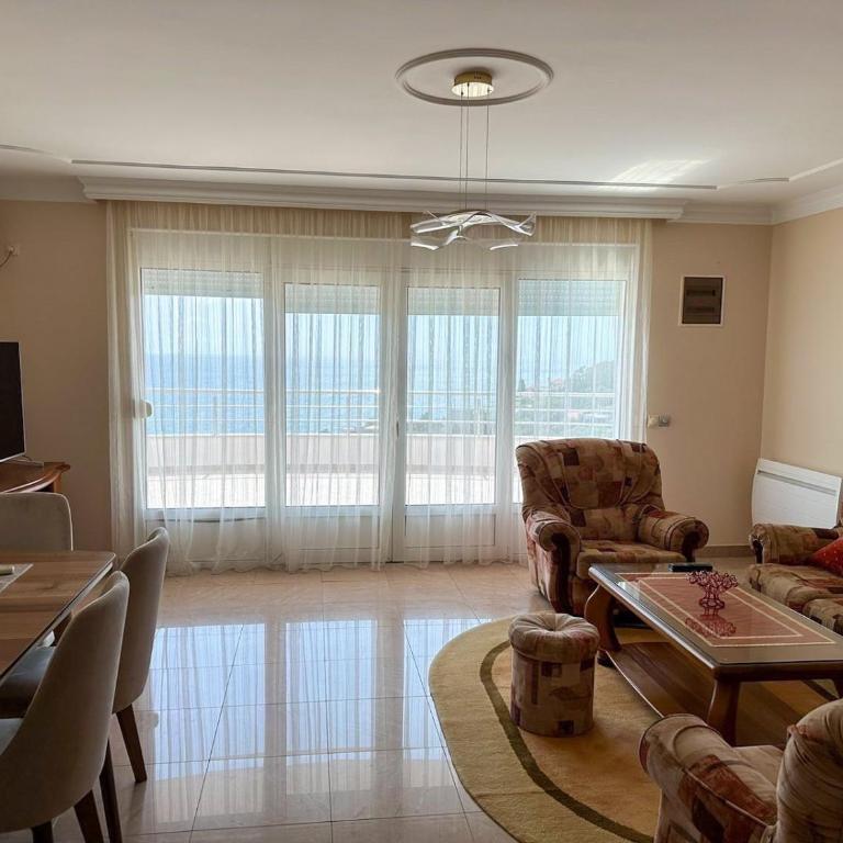 Nikić Apartments - Two-Bedroom Apartment with Balcony and Sea View - 1