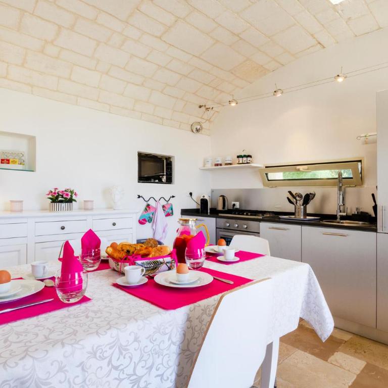 2 Bedroom Cozy Home In Ostuni - Casa Vacanze con 2 Camere da Letto - 9