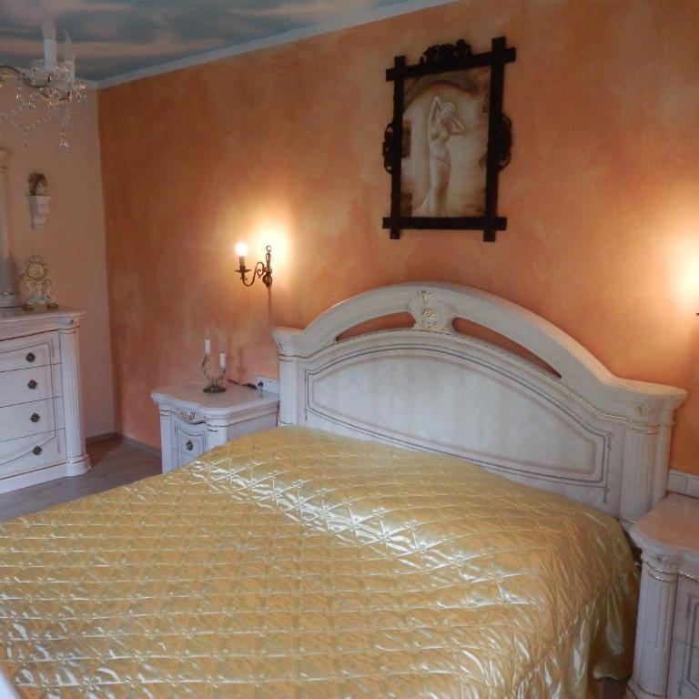 Schloßburg Reiserhof - Two-Bedroom Apartment with Terrace - 1