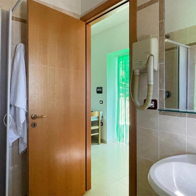 1 Bedroom Amazing Apartment In Vieste - Appartamento con 1 Camera da Letto - 20