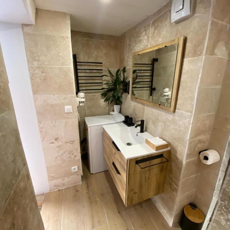 Annecy poisy Studio a 9 minutes du lac Annecy avec piscine privée - Maison 1 Chambre - 27
