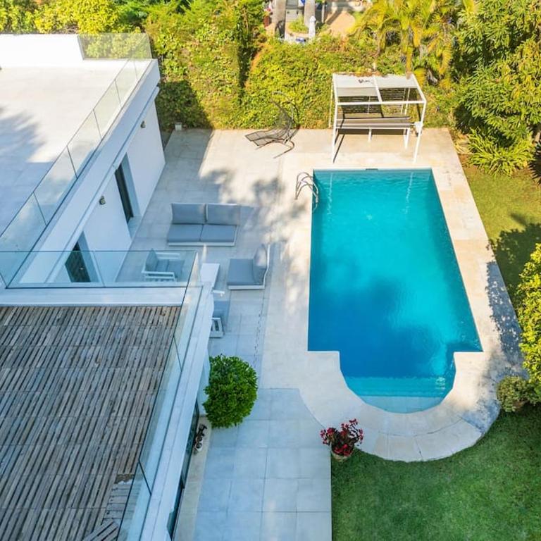 Stunning villa near the beach - Villa - 14