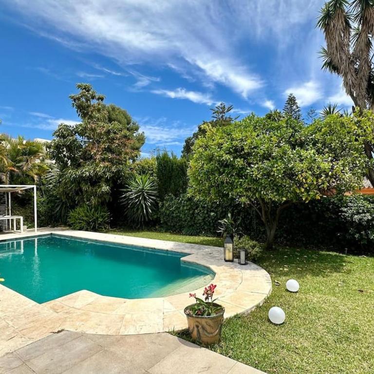 Stunning villa near the beach - Villa - 15