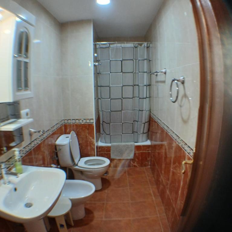 Comfort Apartamento Compartido - Queen Room - 11