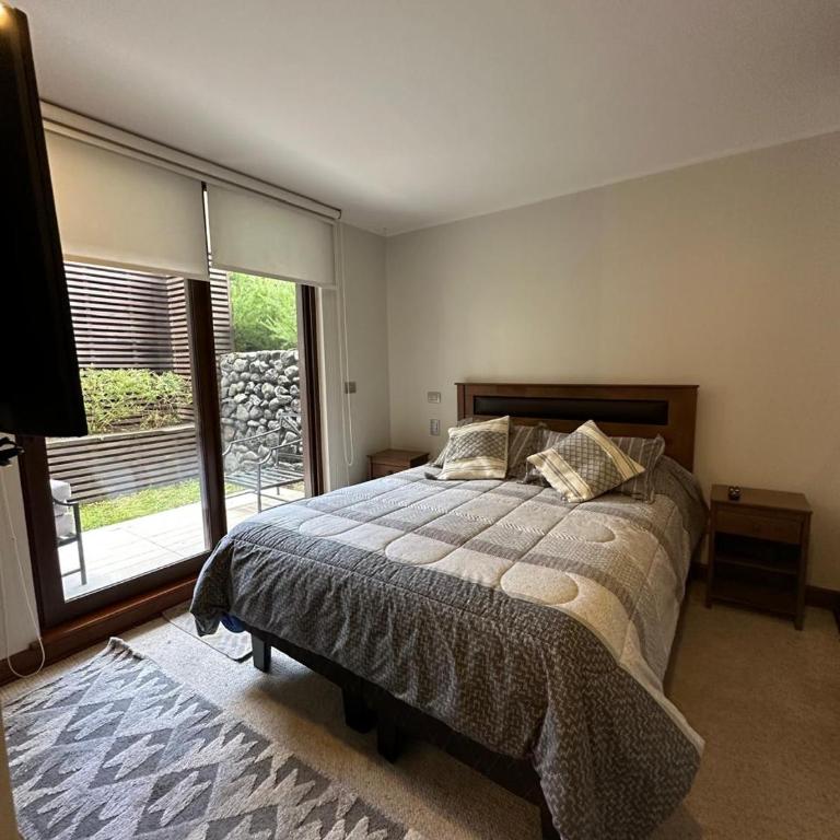 Exclusivo depto en Parque Pinares primera línea lago - Two-Bedroom Apartment - 38