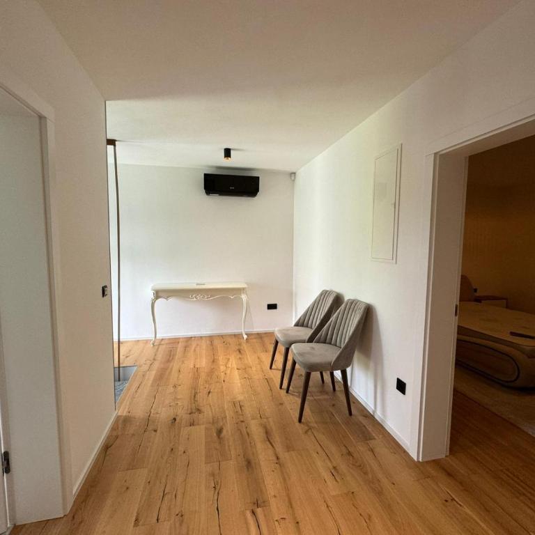 Villa Modern - Three-Bedroom Townhouse - 17