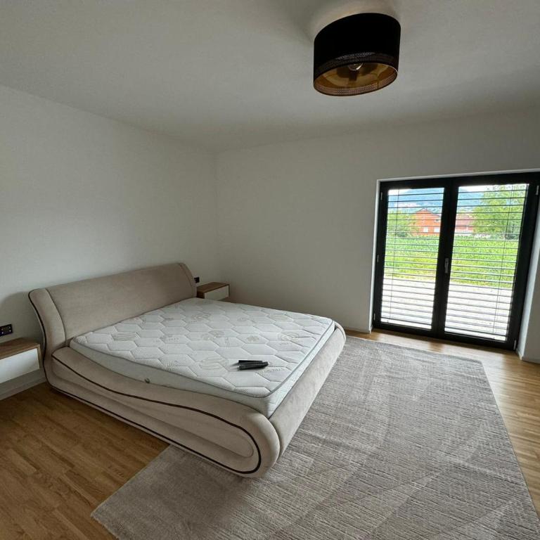 Villa Modern - Three-Bedroom Townhouse - 18