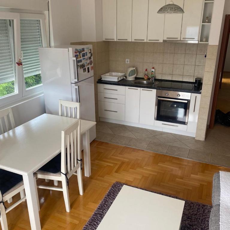 Zara Apartman - Apartman sa 1 Spavaćom Sobom - 3