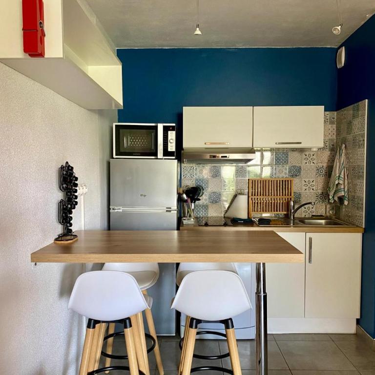 Superbe appartement T2 en résidence avec piscine - Appartement 1 Chambre - 9