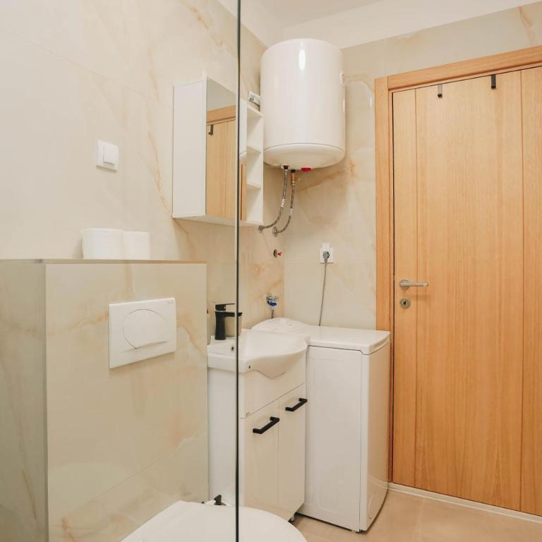 Toplish 2 Vrh - One-Bedroom Apartment - 7