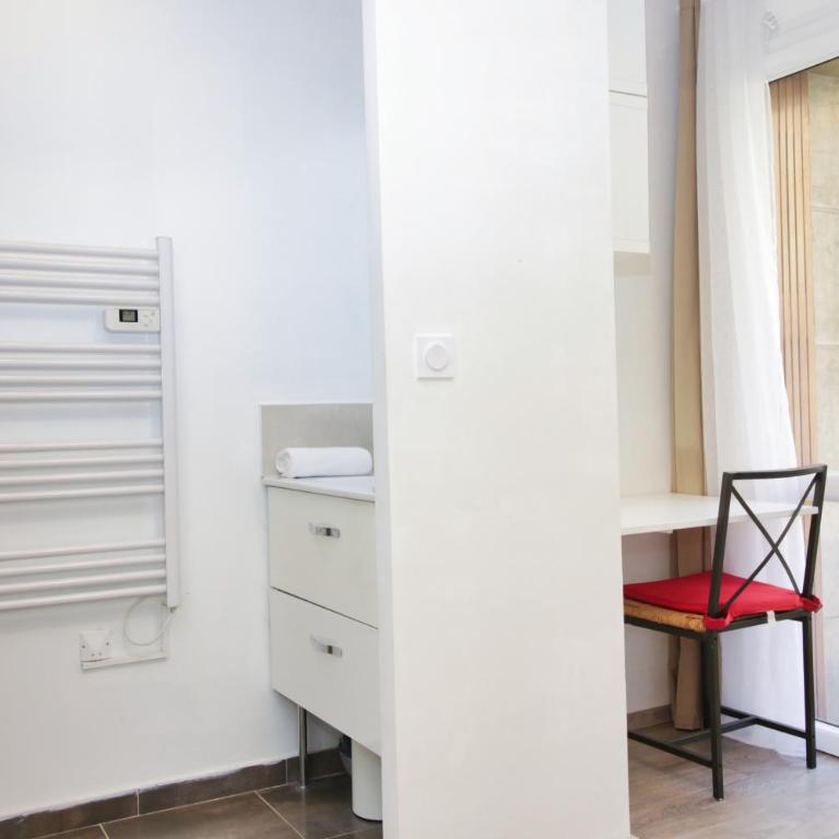 Cosy Thiers - Hypercentre - Wifi - Appartement 3 Chambres - 10