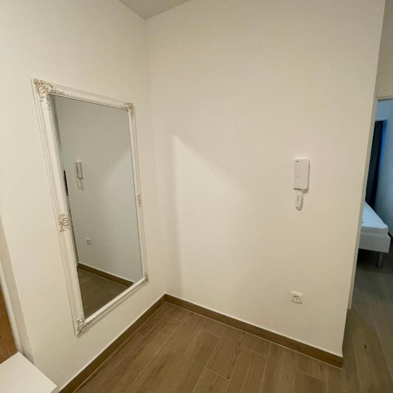 ToRo Hospitality - One-Bedroom Deluxe Apartment - 11