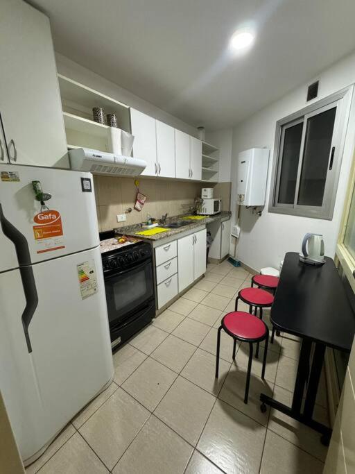 Gran Paraná con pileta y asador - Apartamento de 1 dormitorio - 9