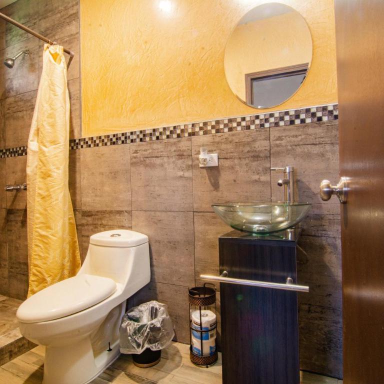 Quinta San Carlos Ensenada - Habitación Doble con baño privado - 5