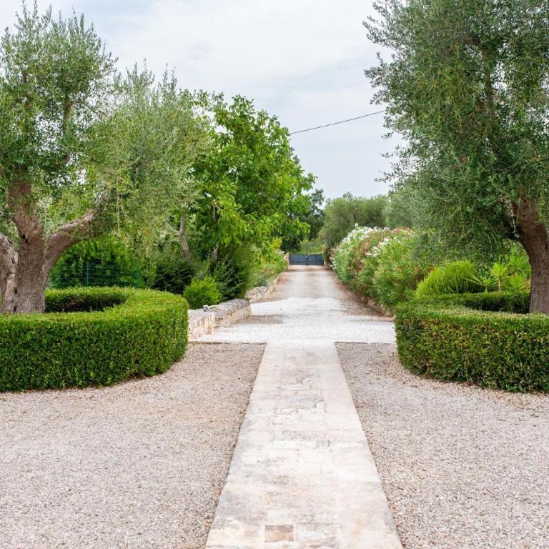 Trulli del '700 Deluxe LA REGINETTA - Five-Bedroom House - 45