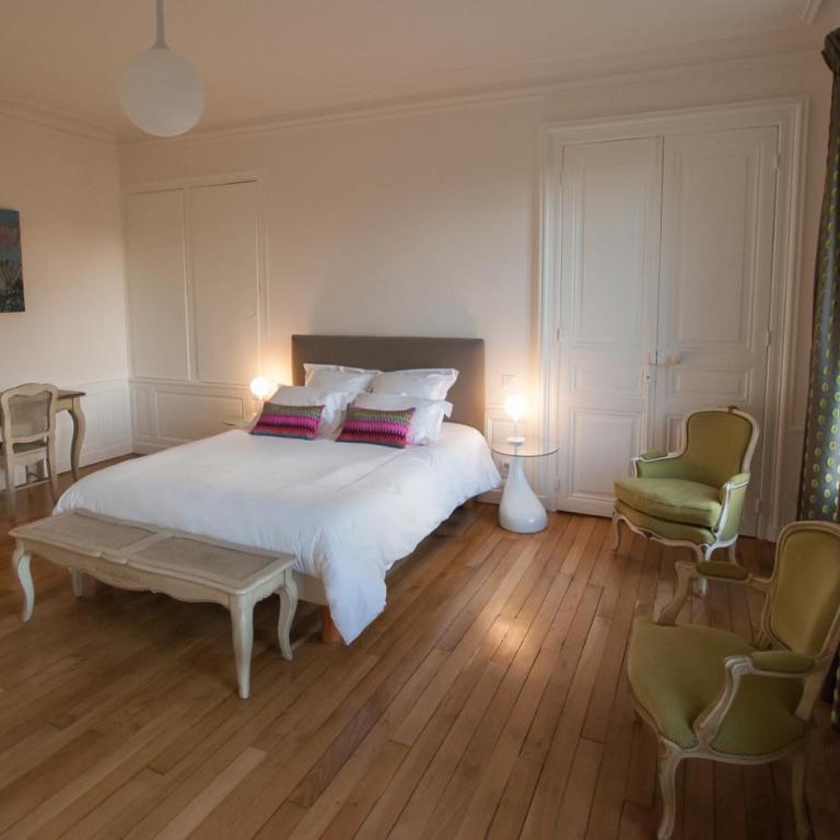 Maison M Troyes - Chambre Deluxe (2 Adultes + 1 Enfant) - 1