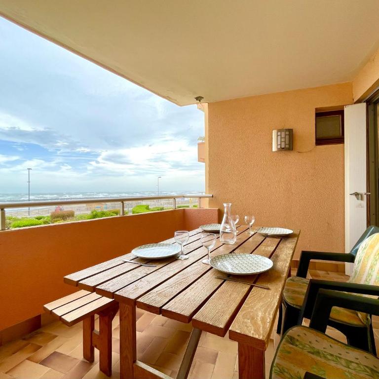 Appartement T3 face à la mer avec terrasse et parking privé à Sète - FR-1-338-587 - Apartment - 1