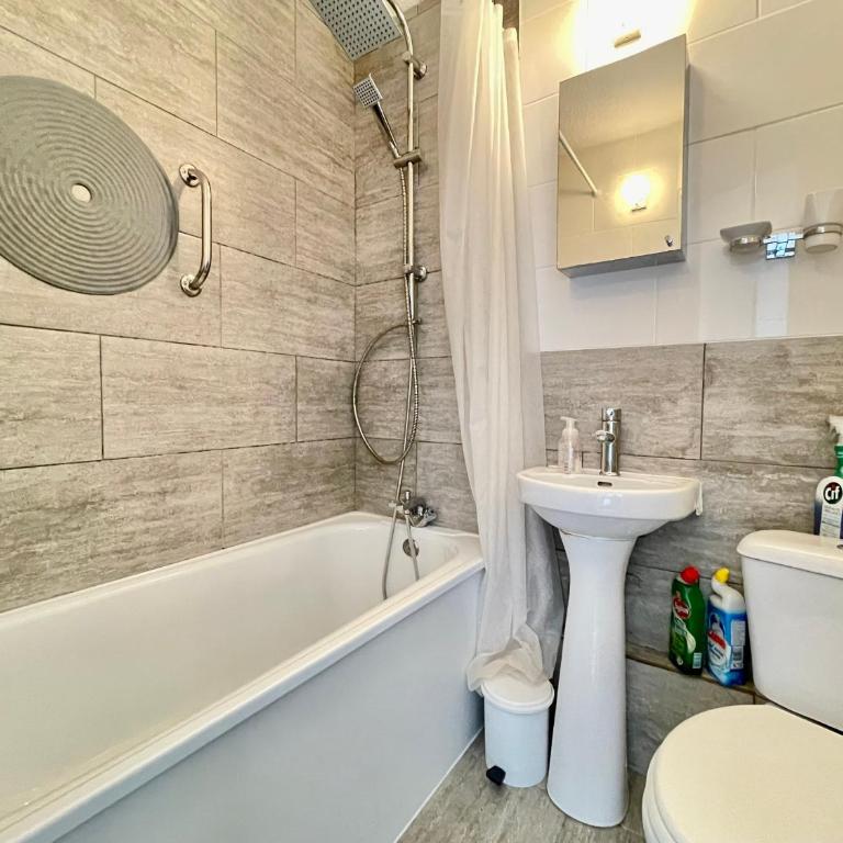 Appartement T3 face à la mer avec terrasse et parking privé à Sète - FR-1-338-587 - Apartment - 10