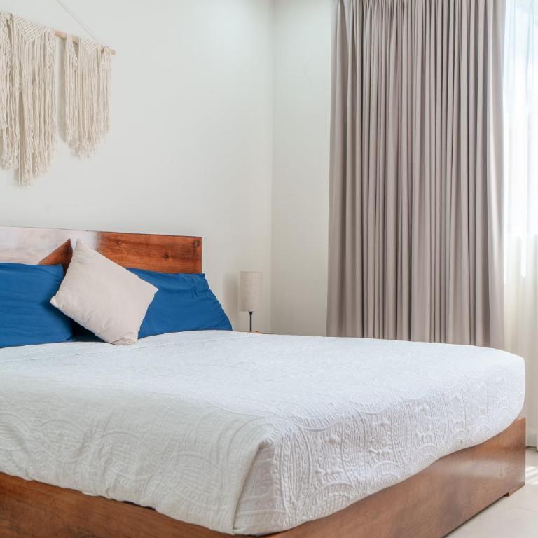 Downtown Penthouse with Private Pool, Rooftop Pool and Gym, short distance from Beaches, Restaurants & Nightlife - Apartamento de 2 dormitorios - 55