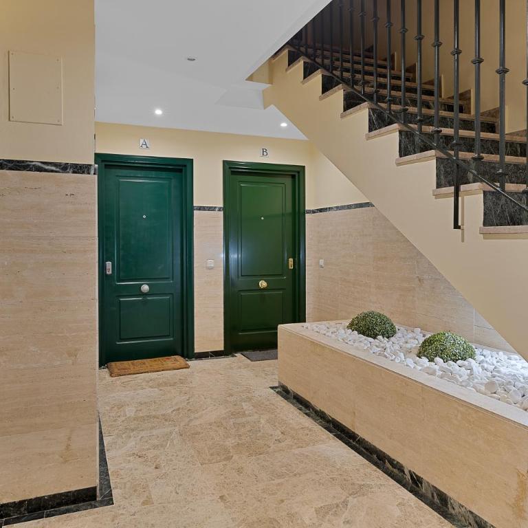 Lorcrisur Apt Near Puerto Banus - Apartamento de 2 dormitorios - 16