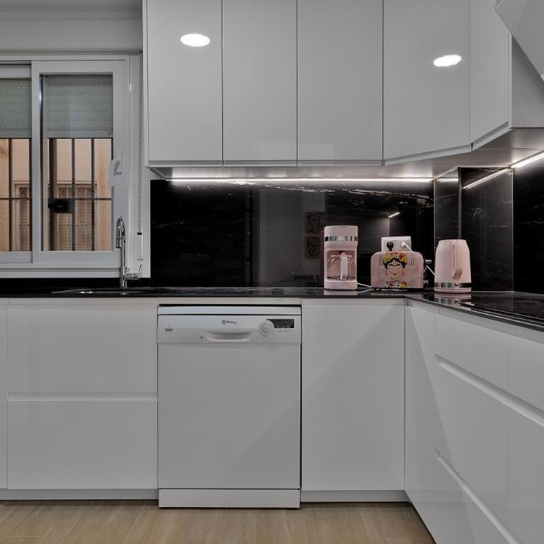 Lorcrisur Apt Near Puerto Banus - Apartamento de 2 dormitorios - 19