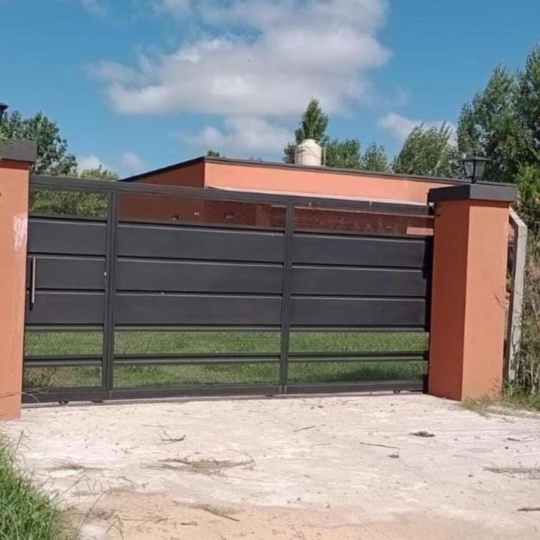 Gran Barragán- Los Pinos - El Remanso -Exaltacion de la Cruz - Capilla - Pilar - Sakura - Three-Bedroom House - 13