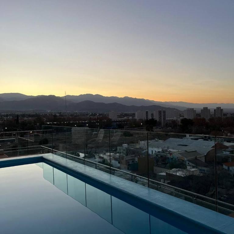 Apartamento céntrico con las mejores vistas de Mendoza - Apartamento de 1 dormitorio - 3