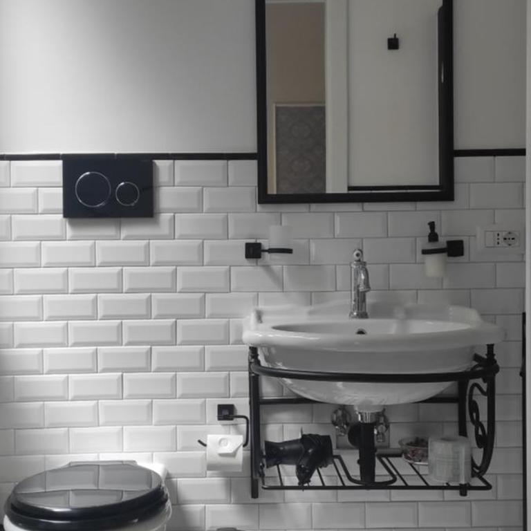 Maison Bonheur - Double Room with Private Bathroom - 7