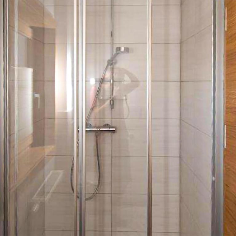 Steinwand - Apartment mit 2 Schlafzimmern - 8