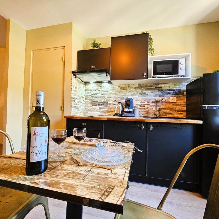 Tout confort ! Ville, Calme, Cinéma privé, Climatisation, Parking, WiFi - Apartment mit 1 Schlafzimmer - 21