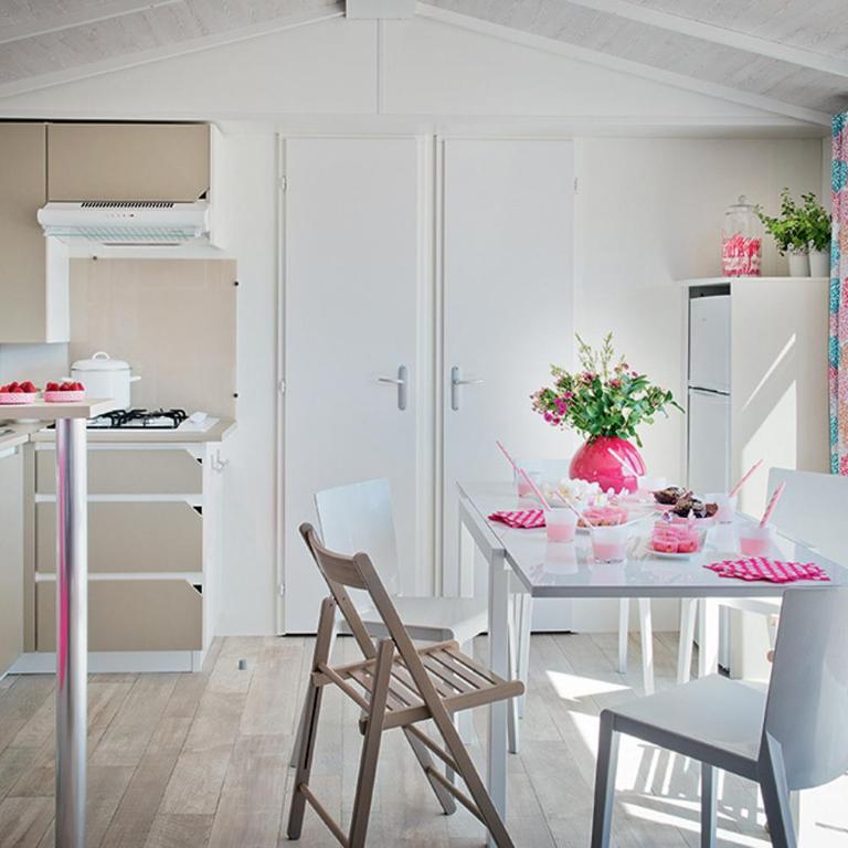 Camping Domaine de la Ville Huchet - Mobile Home Comfort Tribu 4 bedrooms - 2