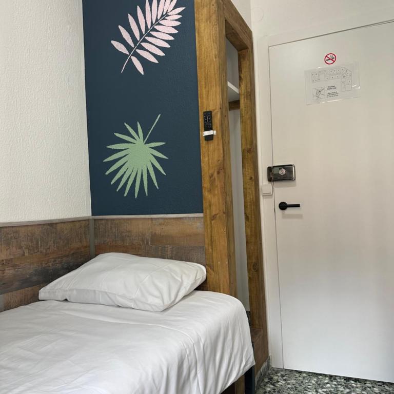 Pension RIOKA CALPE - Single Room with Shared Bathroom - 3