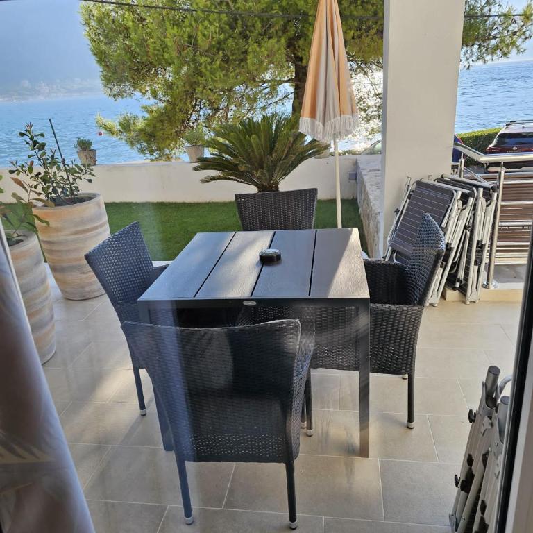 Waterfront Apartment Petrovina - One-Bedroom Apartment - 3