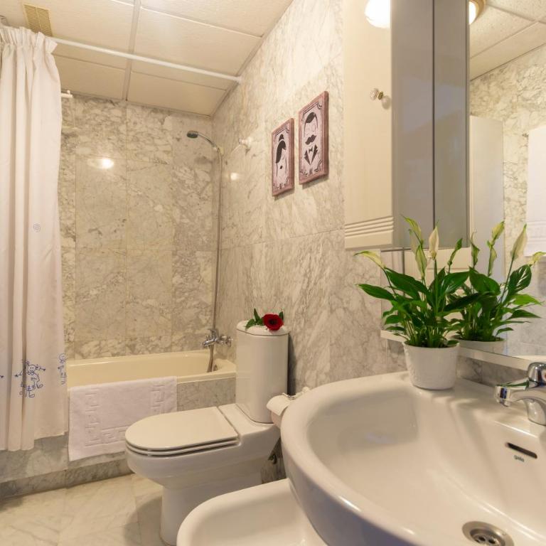 APARTAMENTO ADULTOS CENTRO N V 1 free parking - One-Bedroom Apartment - 9