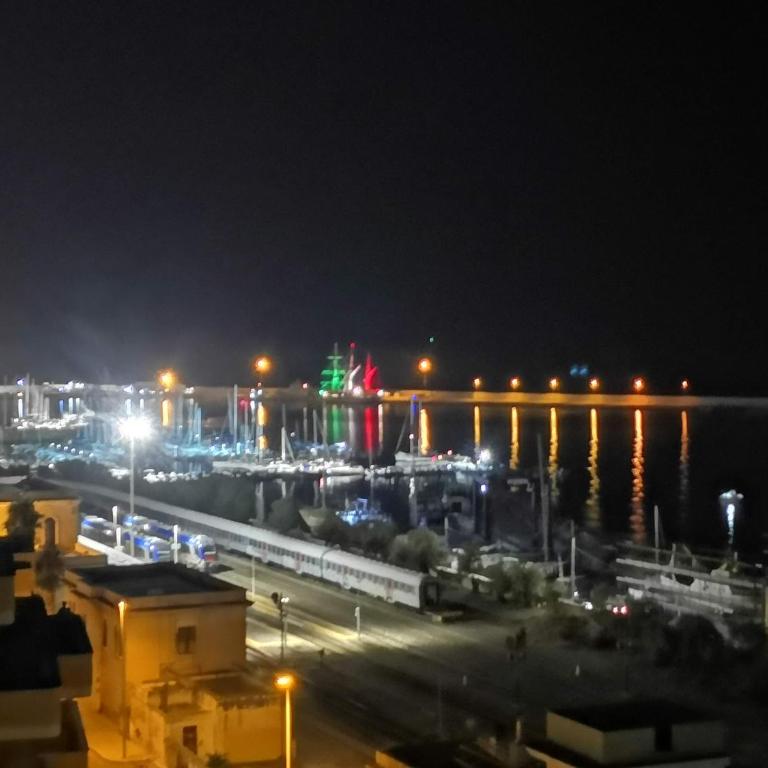 Marine Place Gallipoli - One-Bedroom Apartment - 30