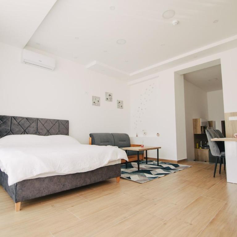 KS Apartments - Studio Apartman sa Pogledom na Grad - 8