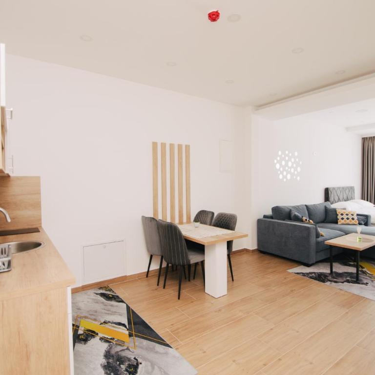 KS Apartments - Studio - 5