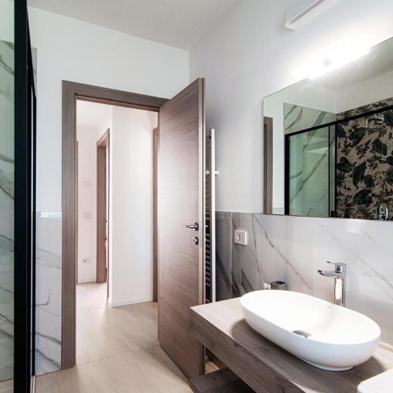 Lario Suite Apartments by Quokka 360 - With Parking Close To Como City - Appartamento Classic - 28