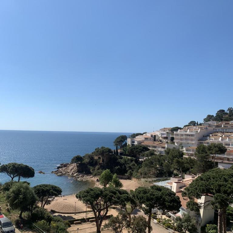 Precioso Duplex en Cala Salionç Tossa de Mar - Apartamento de 2 dormitorios - 3