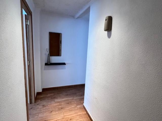 Piso a 3 minutos de la playa!! 6 personas - Three-Bedroom Apartment - 12